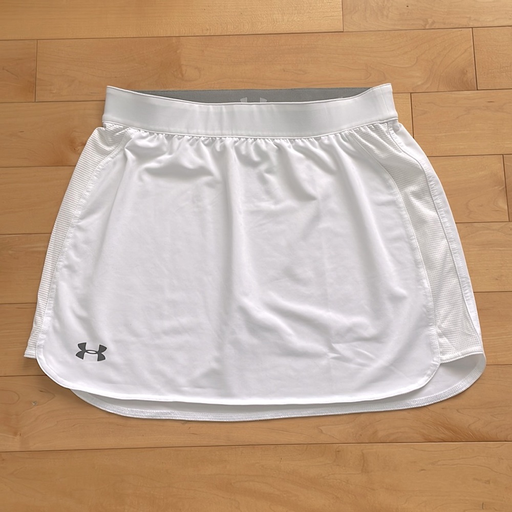 Women’s Under Armor White Tennis Skirt